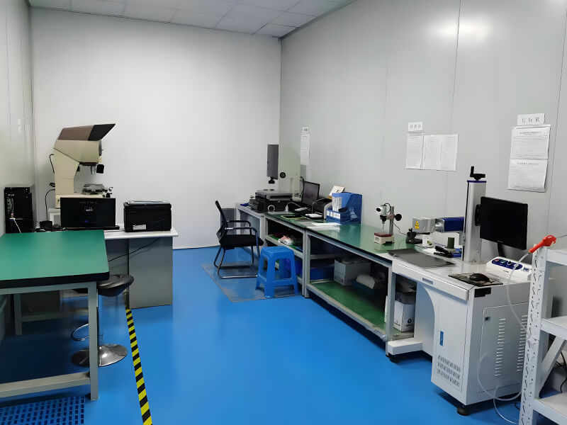 2.Test Room